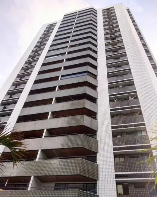 Foto 1 de Apartamento com 3 quartos à venda, 147m2 em Espinheiro, Recife - PE