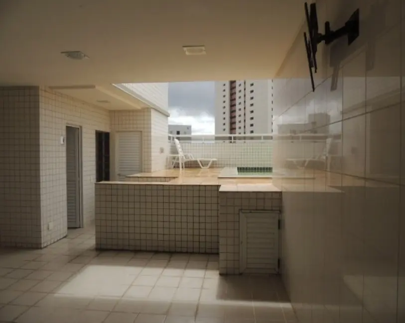 Foto 9 de Apartamento com 1 quarto à venda, 40m2 em Casa Forte, Recife - PE