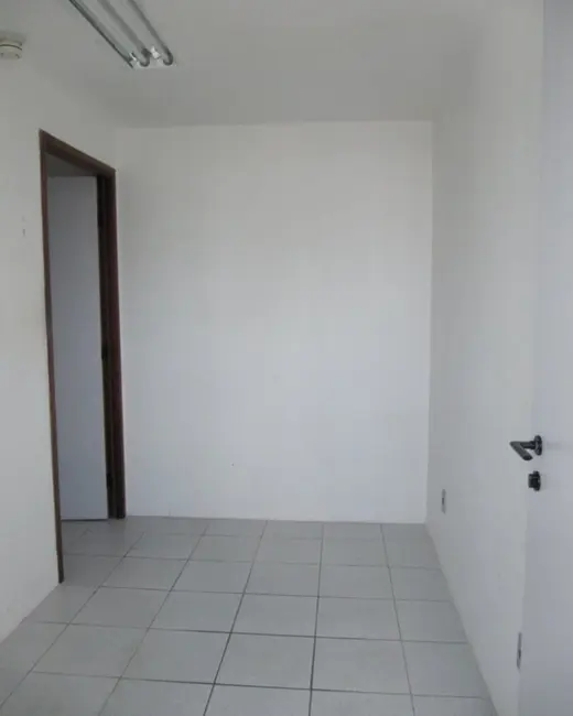 Foto 7 de Sala Comercial para alugar, 25m2 em Espinheiro, Recife - PE