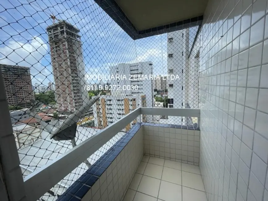 Foto 9 de Apartamento com 3 quartos à venda, 130m2 em Boa Vista, Recife - PE