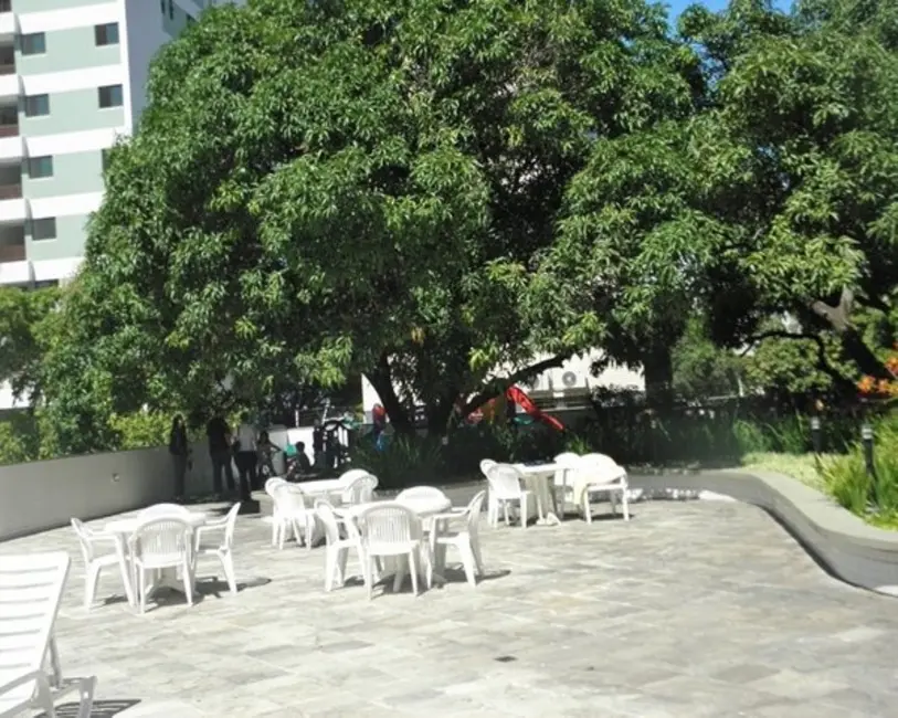 Foto 8 de Apartamento com 4 quartos à venda, 138m2 em Graças, Recife - PE