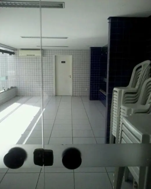 Foto 6 de Apartamento com 2 quartos à venda, 71m2 em Rosarinho, Recife - PE