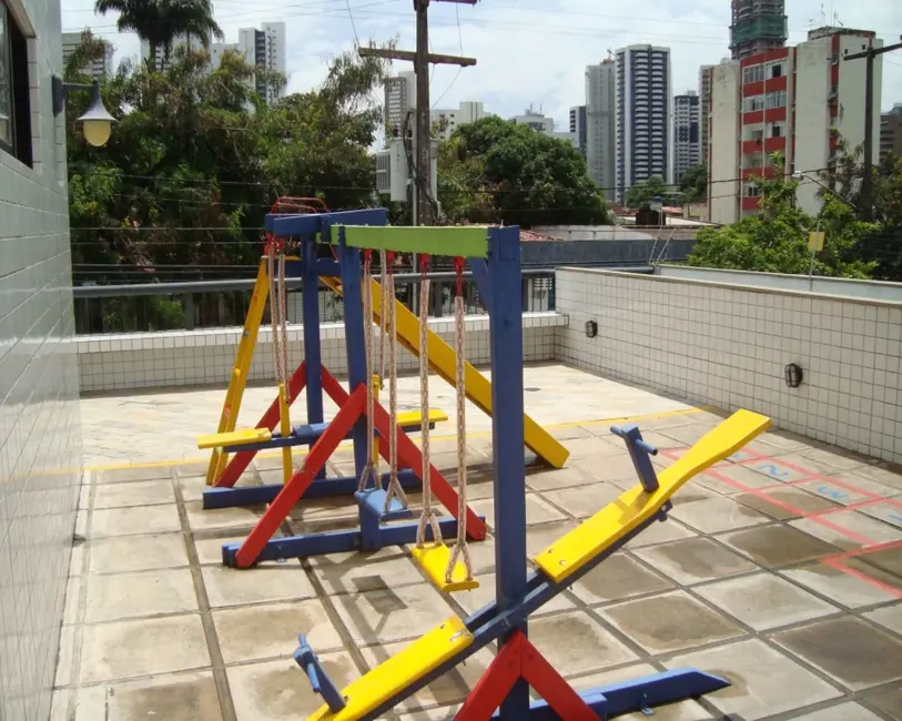 Foto 3 de Apartamento com 2 quartos à venda, 71m2 em Rosarinho, Recife - PE