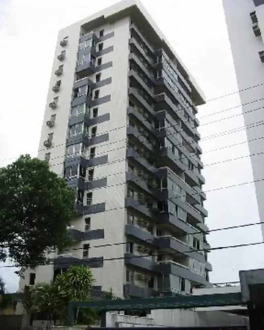 Apartamento com 3 quartos à venda, 130m2 em Derby, Recife - PE - imagem 1 Foto 1 de Apartamento com 3 quartos à venda, 130m2 em Derby, Recife - PE