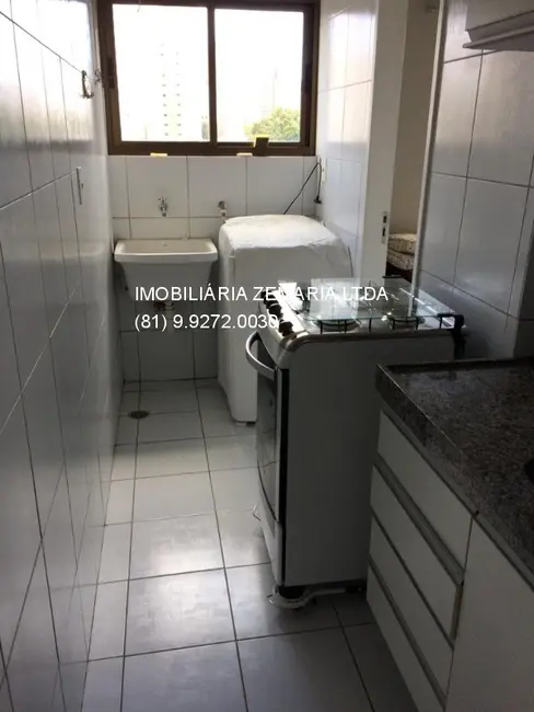 Foto 7 de Apartamento com 2 quartos à venda, 70m2 em Madalena, Recife - PE