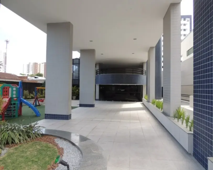 Foto 3 de Apartamento com 4 quartos à venda, 189m2 em Casa Amarela, Recife - PE