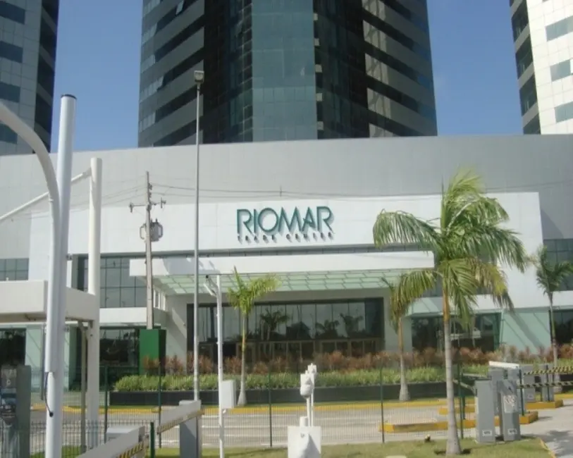 Foto 1 de Sala Comercial à venda e para alugar, 162m2 em Pina, Recife - PE