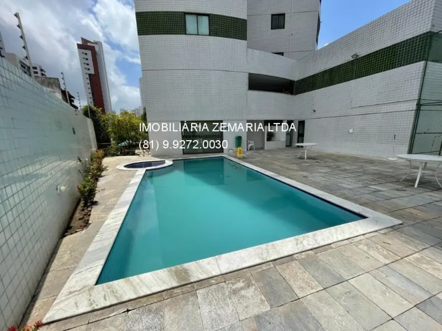 Apartamento com 4 quartos à venda, 136m2 em Madalena, Recife - PE - imagem 5 Foto 5 de Apartamento com 4 quartos à venda, 136m2 em Madalena, Recife - PE