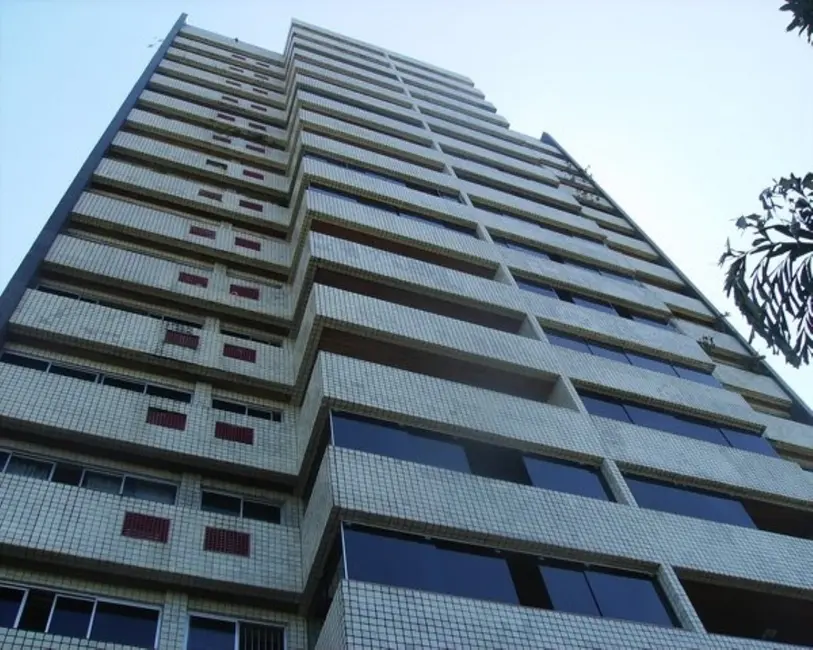 Apartamento com 4 quartos à venda, 167m2 em Torreão, Recife - PE - imagem 5 Foto 5 de Apartamento com 4 quartos à venda, 167m2 em Torreão, Recife - PE