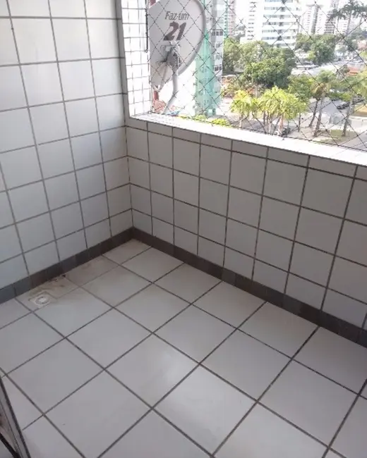 Foto 5 de Apartamento com 3 quartos à venda, 80m2 em Madalena, Recife - PE