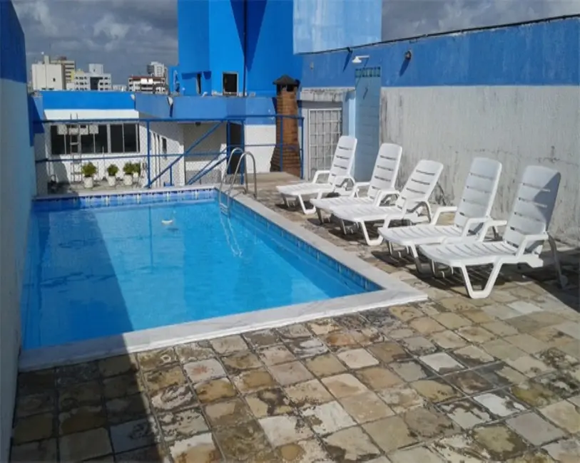 Foto 2 de Apartamento com 2 quartos à venda, 65m2 em Espinheiro, Recife - PE