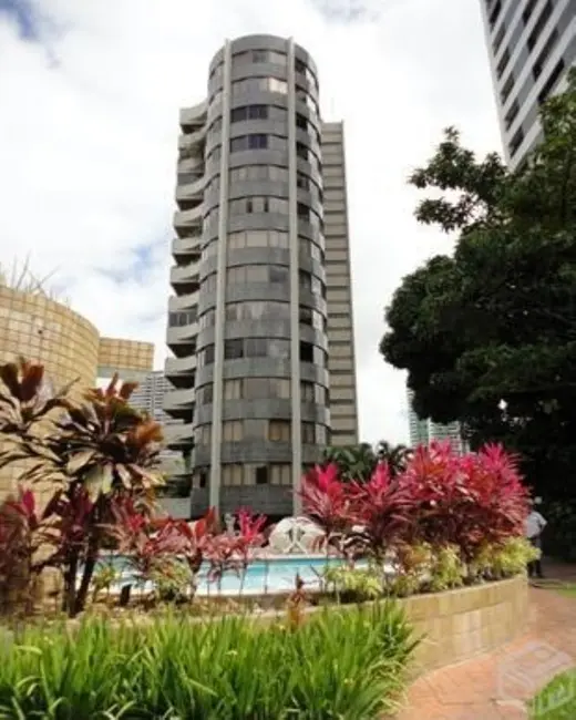 Foto 1 de Apartamento com 4 quartos à venda, 327m2 em Casa Forte, Recife - PE