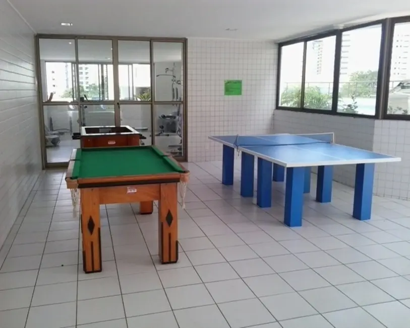 Foto 2 de Apartamento com 4 quartos à venda, 125m2 em Madalena, Recife - PE