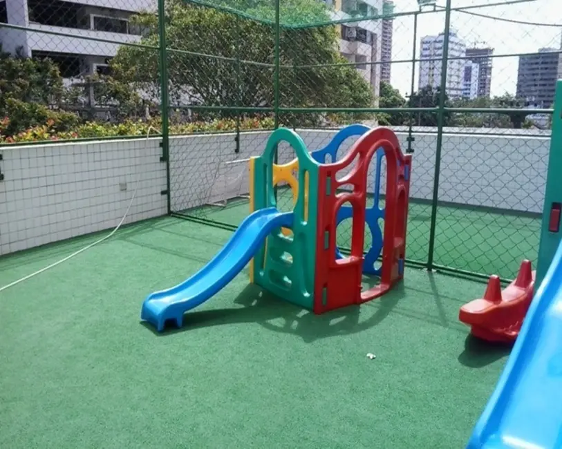 Foto 7 de Apartamento com 4 quartos à venda, 125m2 em Madalena, Recife - PE