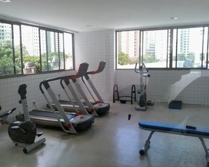 Foto 4 de Apartamento com 4 quartos à venda, 125m2 em Madalena, Recife - PE