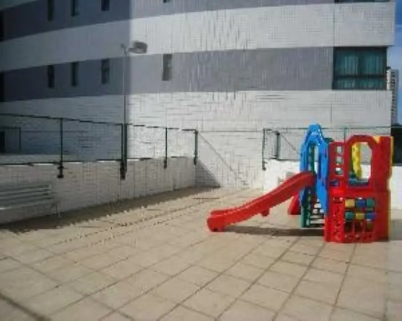Foto 8 de Apartamento com 4 quartos à venda, 191m2 em Torre, Recife - PE