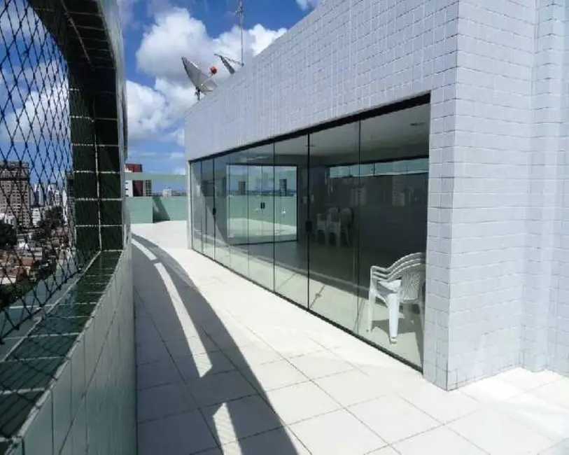 Foto 5 de Apartamento com 2 quartos à venda, 56m2 em Torre, Recife - PE