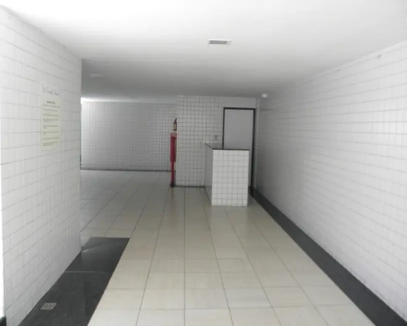 Foto 4 de Apartamento com 3 quartos à venda, 82m2 em Tamarineira, Recife - PE