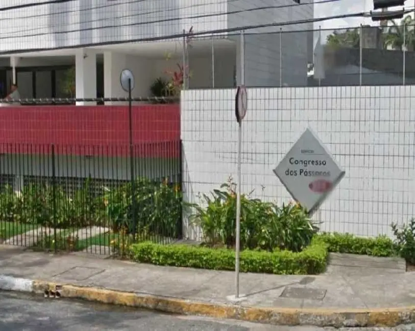 Foto 2 de Apartamento com 2 quartos à venda, 79m2 em Madalena, Recife - PE