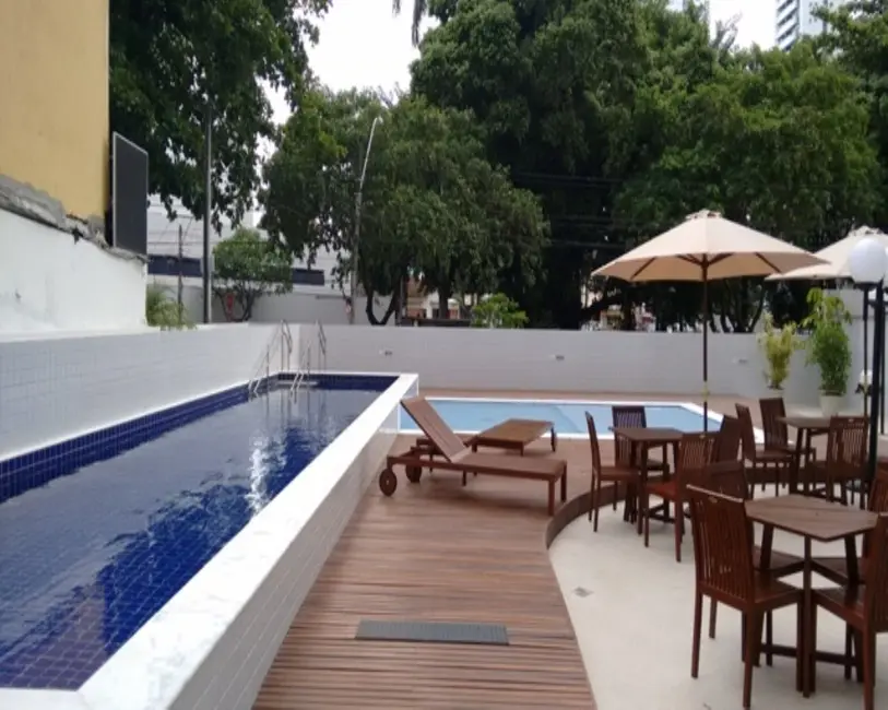Foto 5 de Apartamento com 2 quartos à venda, 70m2 em Rosarinho, Recife - PE