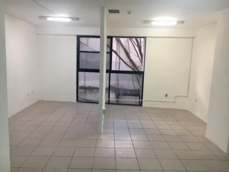 Foto 3 de Sala Comercial com 1 quarto à venda e para alugar, 30m2 em Pina, Recife - PE