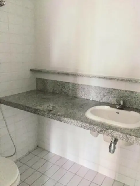 Foto 3 de Sala Comercial para alugar, 40m2 em Paissandu, Recife - PE