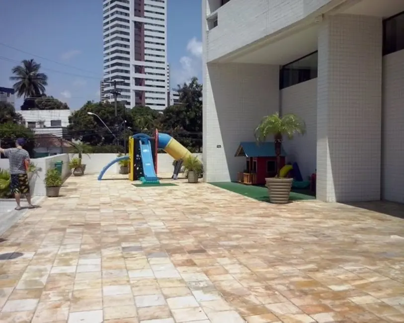 Foto 5 de Apartamento com 4 quartos à venda, 154m2 em Madalena, Recife - PE