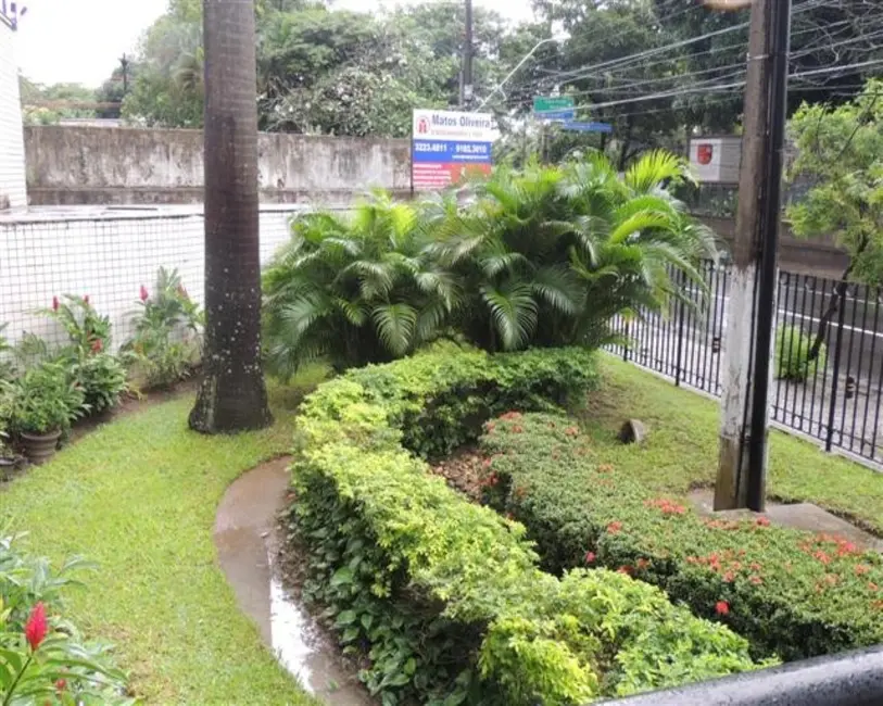 Apartamento com 2 quartos à venda, 67m2 em Jaqueira, Recife - PE - imagem 3 Foto 3 de Apartamento com 2 quartos à venda, 67m2 em Jaqueira, Recife - PE