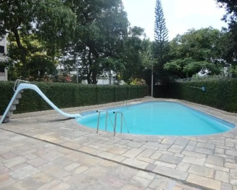 Foto 3 de Apartamento com 2 quartos à venda, 78m2 em Casa Forte, Recife - PE