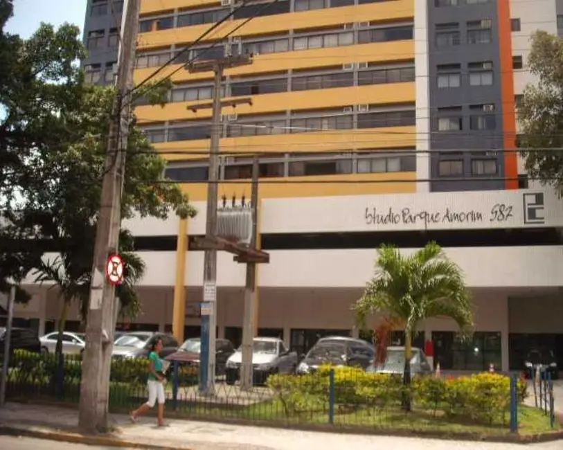 Foto 3 de Apartamento com 1 quarto à venda, 36m2 em Boa Vista, Recife - PE