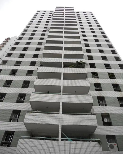 Foto 1 de Apartamento com 4 quartos à venda, 140m2 em Espinheiro, Recife - PE
