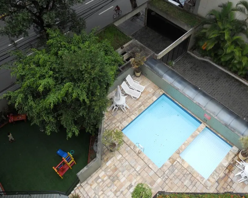 Foto 2 de Apartamento com 4 quartos à venda, 140m2 em Espinheiro, Recife - PE