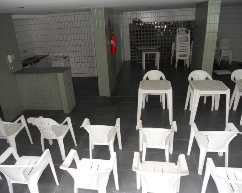 Foto 3 de Apartamento com 4 quartos à venda, 140m2 em Espinheiro, Recife - PE