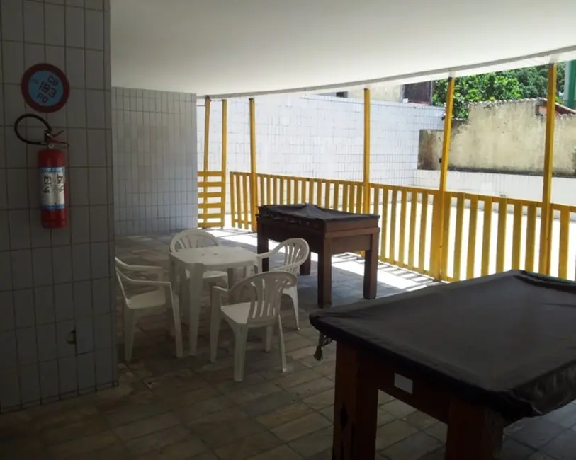 Foto 8 de Apartamento com 3 quartos à venda, 96m2 em Graças, Recife - PE