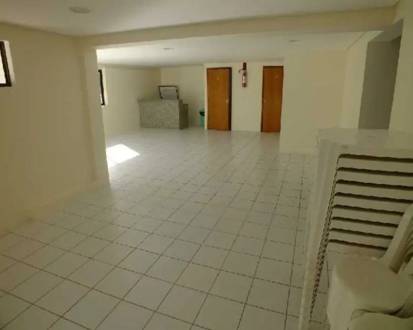 Foto 4 de Apartamento com 3 quartos à venda, 64m2 em Boa Viagem, Recife - PE
