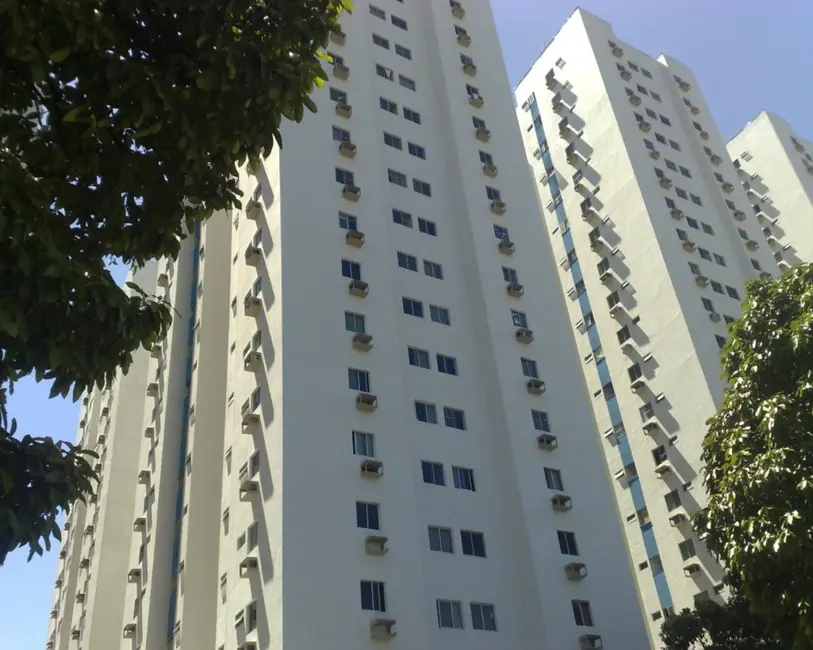 Foto 4 de Apartamento com 2 quartos à venda, 57m2 em Torre, Recife - PE