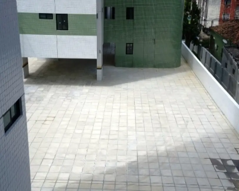 Foto 2 de Apartamento com 2 quartos à venda, 63m2 em Torre, Recife - PE