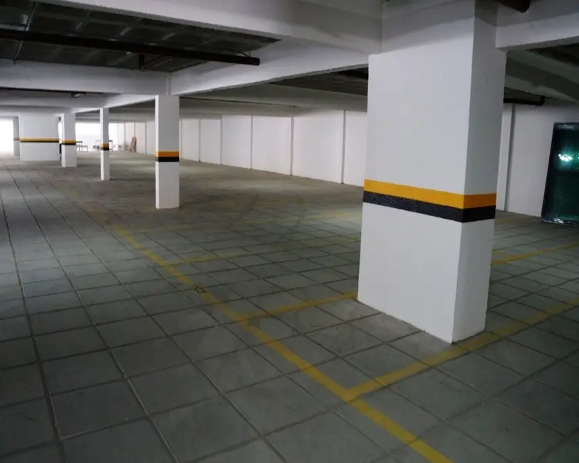 Foto 5 de Apartamento com 2 quartos à venda, 63m2 em Torre, Recife - PE