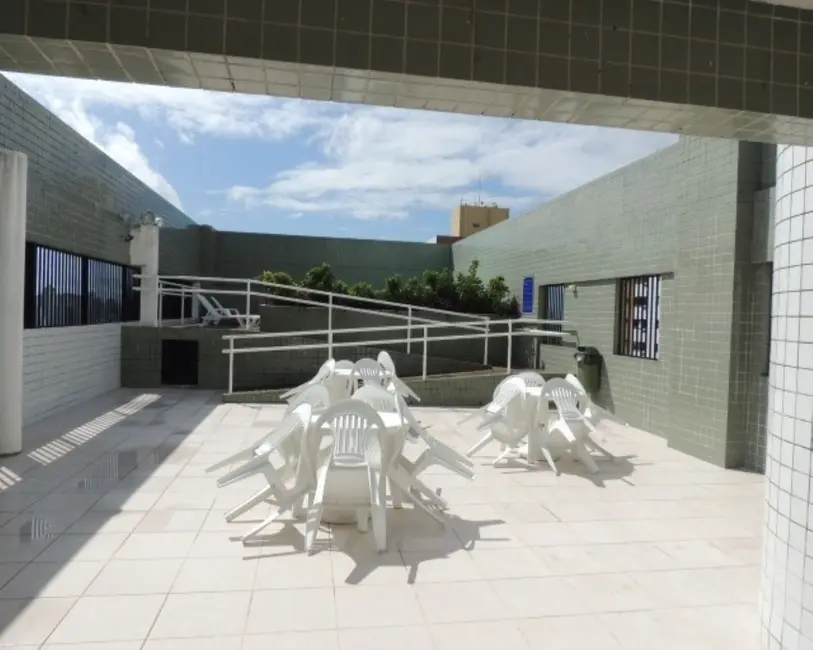 Foto 8 de Apartamento com 3 quartos à venda, 72m2 em Torre, Recife - PE