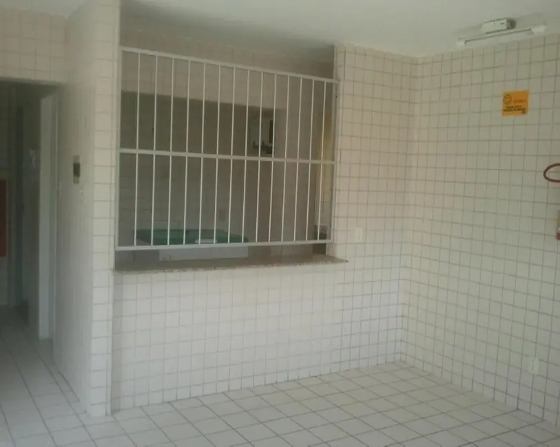Foto 3 de Apartamento com 3 quartos à venda, 65m2 em Boa Viagem, Recife - PE
