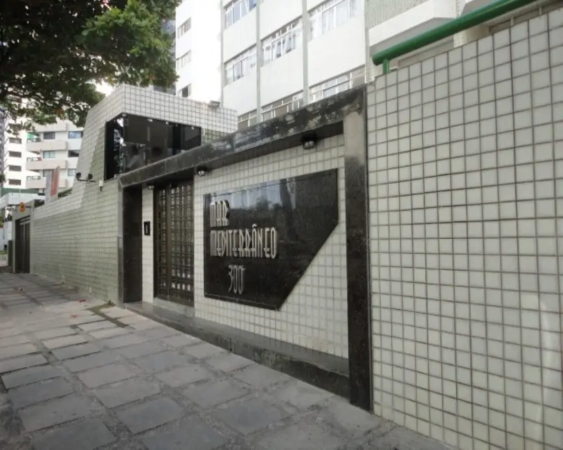 Apartamento com 3 quartos à venda, 160m2 em Boa Viagem, Recife - PE - imagem 2 Foto 2 de Apartamento com 3 quartos à venda, 160m2 em Boa Viagem, Recife - PE