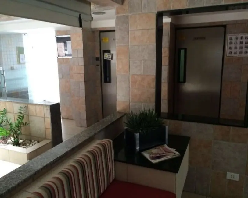 Apartamento com 2 quartos à venda, 75m2 em Boa Viagem, Recife - PE - imagem 3 Foto 3 de Apartamento com 2 quartos à venda, 75m2 em Boa Viagem, Recife - PE