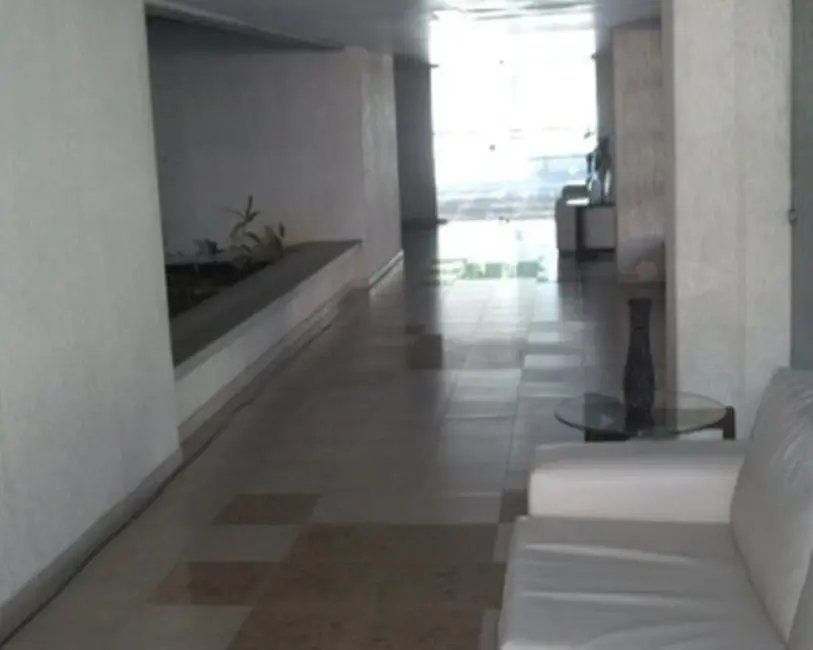 Foto 4 de Apartamento com 2 quartos à venda, 94m2 em Boa Vista, Recife - PE