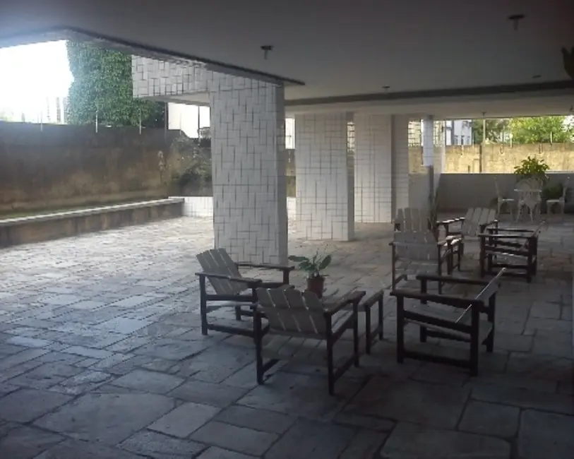 Foto 3 de Apartamento com 4 quartos à venda, 143m2 em Casa Forte, Recife - PE