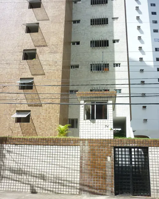 Foto 2 de Apartamento com 2 quartos à venda, 78m2 em Casa Amarela, Recife - PE