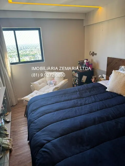 Foto 7 de Apartamento com 3 quartos à venda, 203m2 em Casa Forte, Recife - PE
