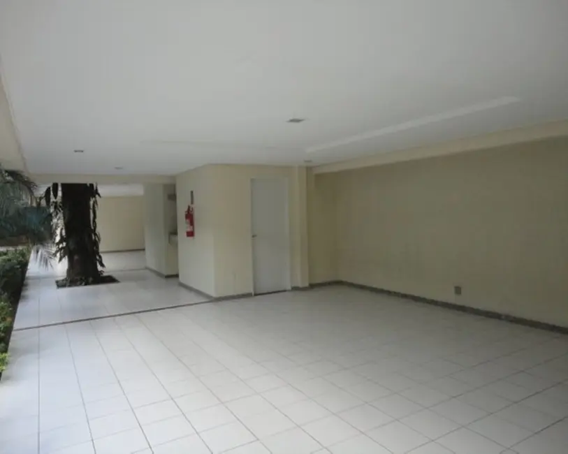 Foto 8 de Apartamento com 3 quartos à venda, 82m2 em Casa Forte, Recife - PE