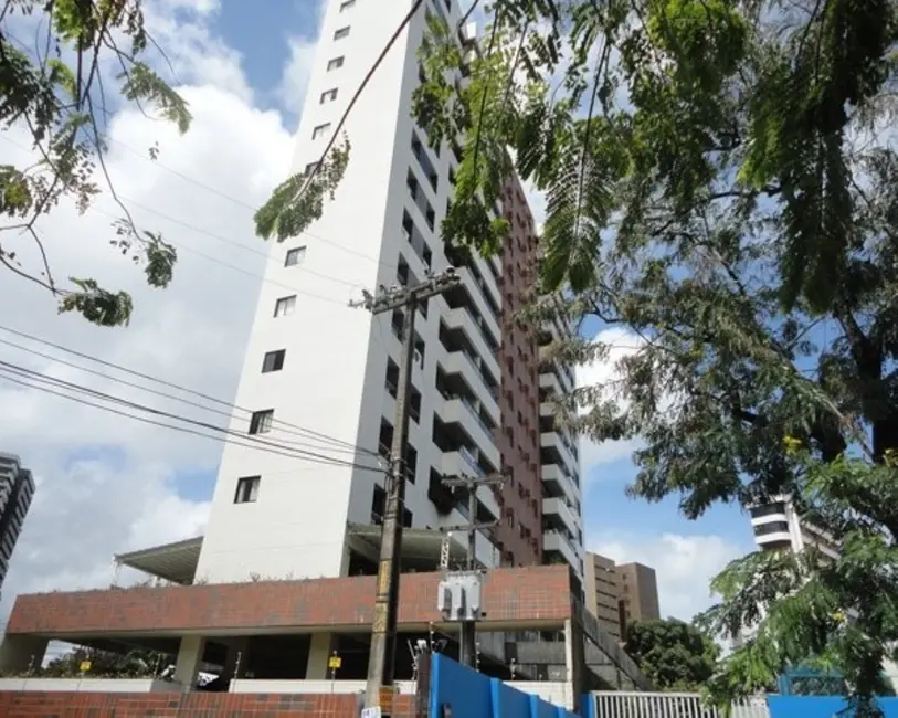 Foto 4 de Apartamento com 3 quartos à venda, 82m2 em Casa Forte, Recife - PE