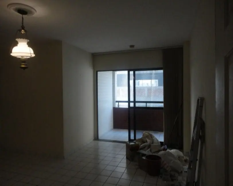 Foto 4 de Apartamento com 3 quartos à venda, 91m2 em Derby, Recife - PE