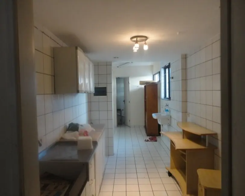 Foto 7 de Apartamento com 3 quartos à venda, 91m2 em Derby, Recife - PE